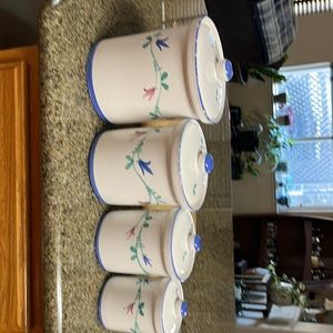 Set of 4 ceramic kitchen canisters